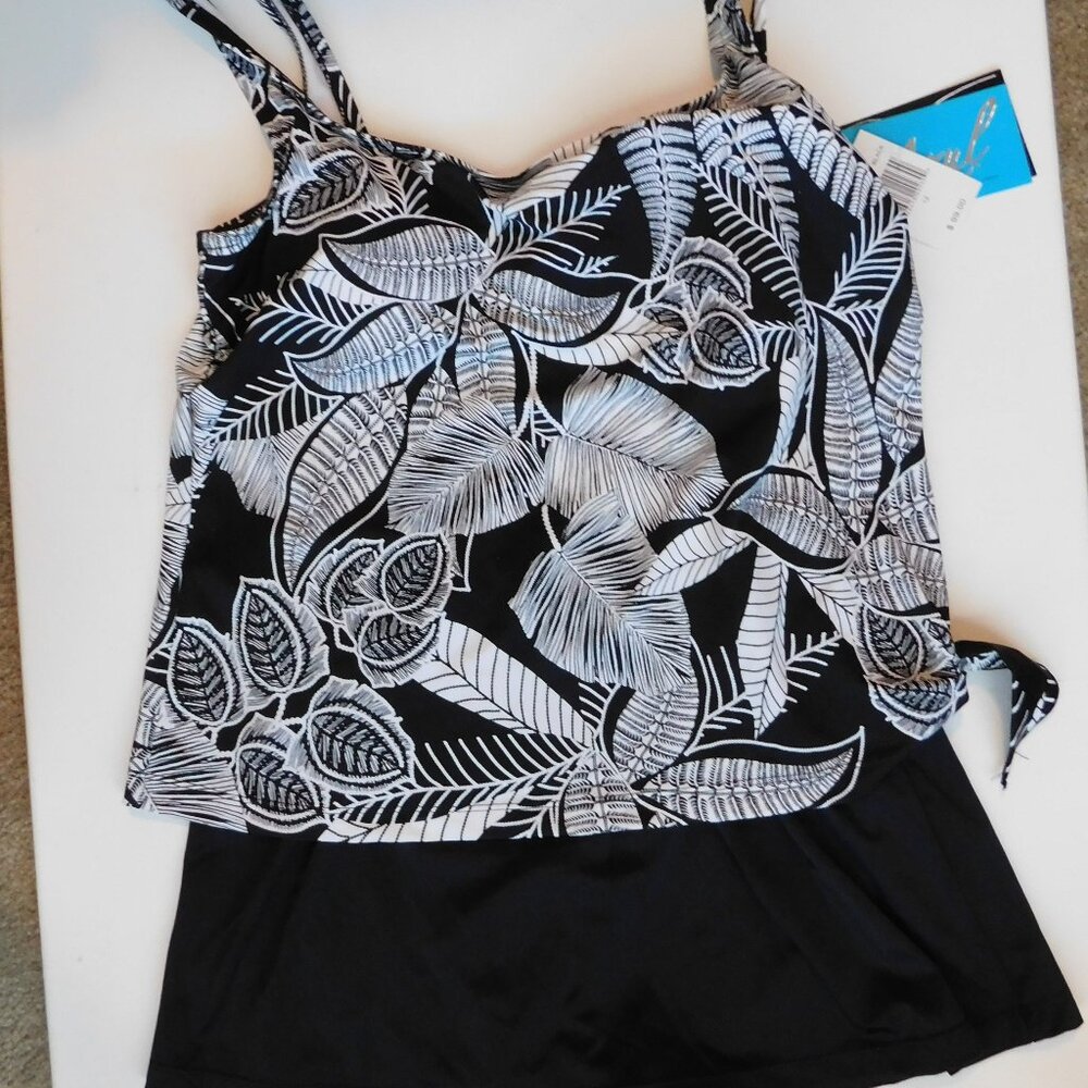 Maxine of Hollywood Azul Swim Dress Skirt Black White Tropical One-Piece NWT